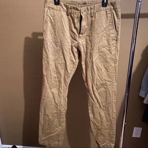Old navy khaki slim pants size 32x32
